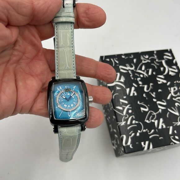 Men’s de la Cour via larga 40 mm limited edition stainless steel Swiss watch - Picture 9 of 11